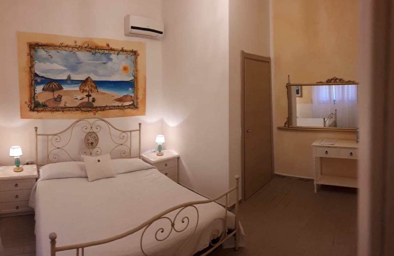 Bed and Breakfast La Porta Sulla Costa Сан-Панталео Экстерьер фото
